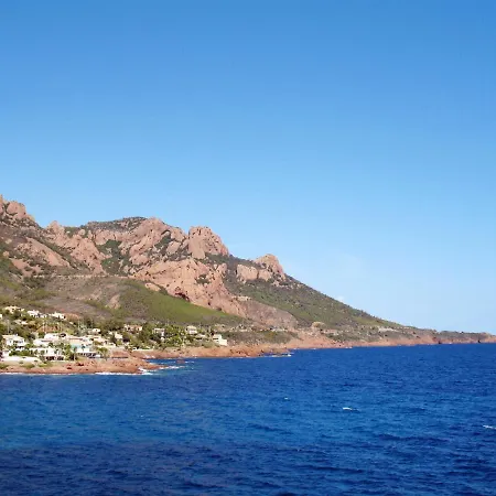 Apartment Studio Village Cap Esterel - Le Hameau-33 By Interhome Saint-Raphaël
